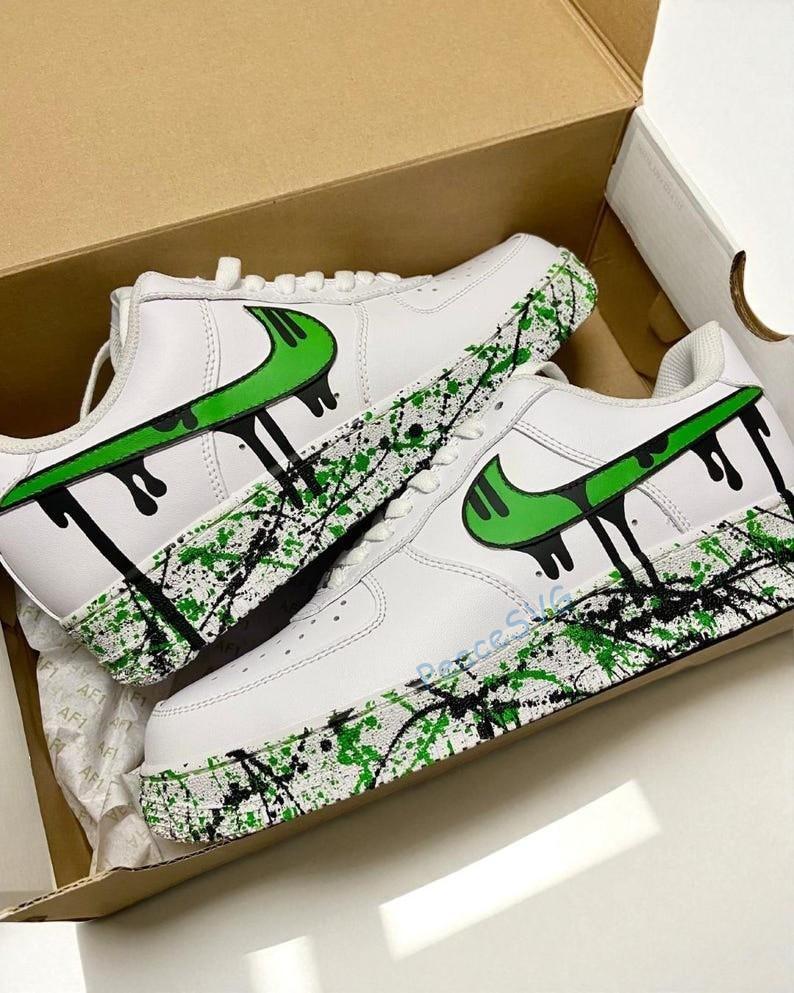 Custom Green Drip Air Force 1 Sneakers: Hand-Painted Splatter Design