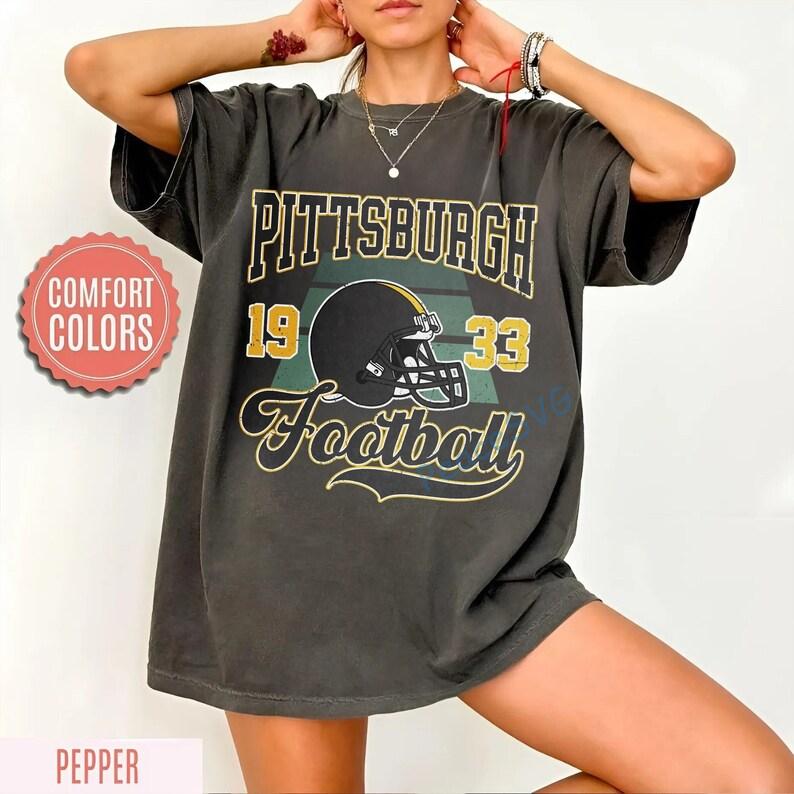Pittsburgh Football Comfort Colors T-Shirt, Vintage Unisex Pittsburgh Crewneck, Gift for Football Fan, Oversized Pittsburgh T-Shirt